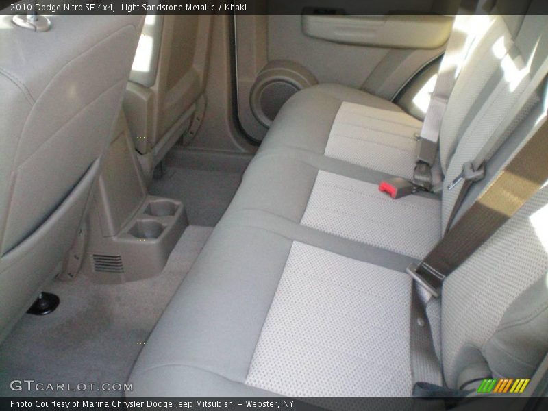 Light Sandstone Metallic / Khaki 2010 Dodge Nitro SE 4x4