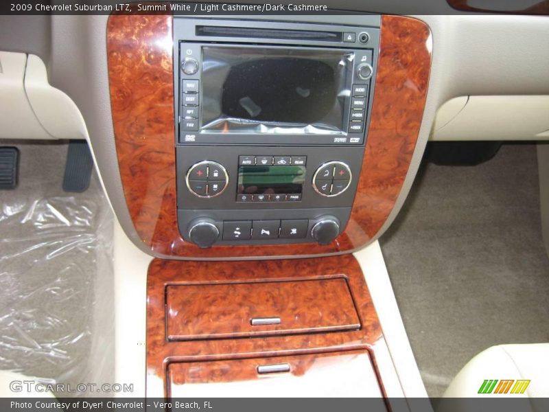 Summit White / Light Cashmere/Dark Cashmere 2009 Chevrolet Suburban LTZ