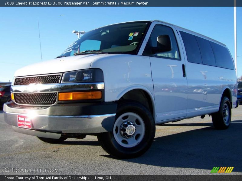 Summit White / Medium Pewter 2009 Chevrolet Express LS 3500 Passenger Van