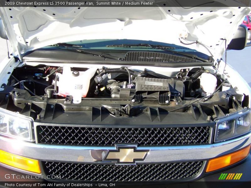 Summit White / Medium Pewter 2009 Chevrolet Express LS 3500 Passenger Van