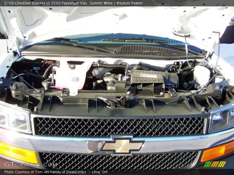 Summit White / Medium Pewter 2009 Chevrolet Express LS 3500 Passenger Van