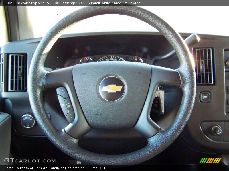 Summit White / Medium Pewter 2009 Chevrolet Express LS 3500 Passenger Van