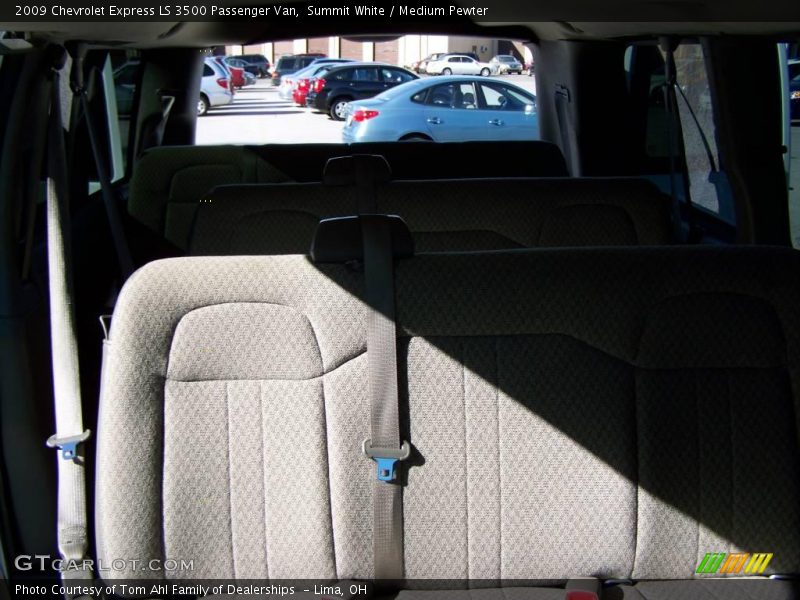 Summit White / Medium Pewter 2009 Chevrolet Express LS 3500 Passenger Van