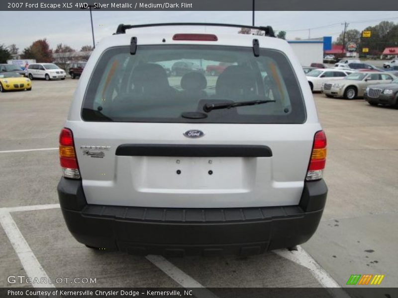 Silver Metallic / Medium/Dark Flint 2007 Ford Escape XLS 4WD