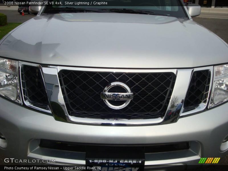 Silver Lightning / Graphite 2008 Nissan Pathfinder SE V8 4x4