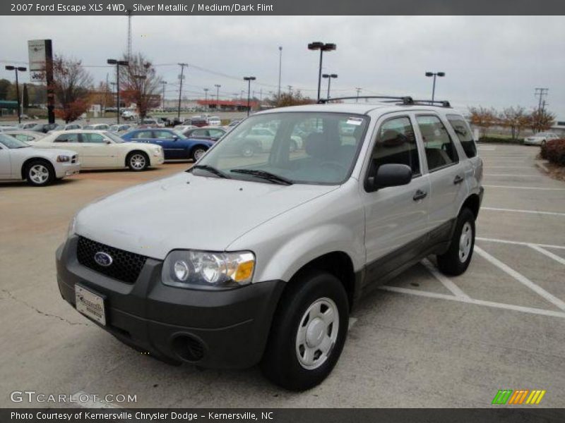 Silver Metallic / Medium/Dark Flint 2007 Ford Escape XLS 4WD