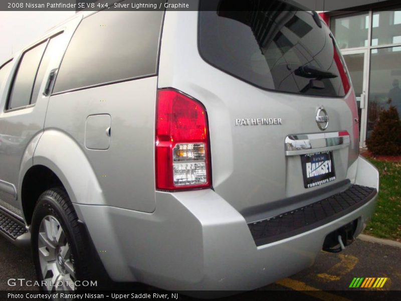 Silver Lightning / Graphite 2008 Nissan Pathfinder SE V8 4x4