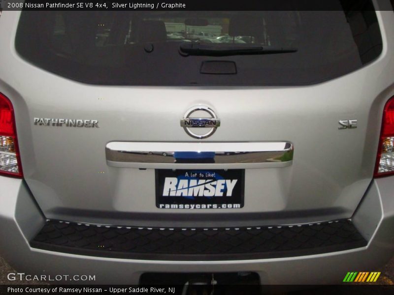 Silver Lightning / Graphite 2008 Nissan Pathfinder SE V8 4x4