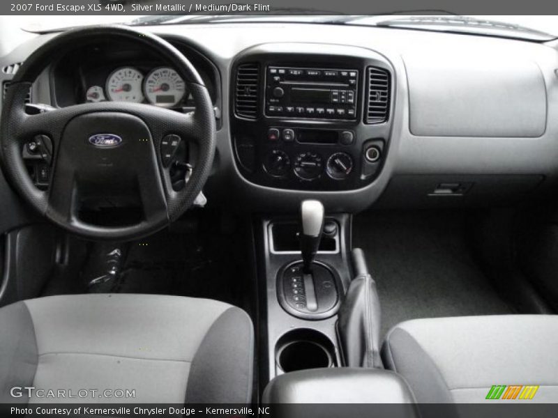 Silver Metallic / Medium/Dark Flint 2007 Ford Escape XLS 4WD