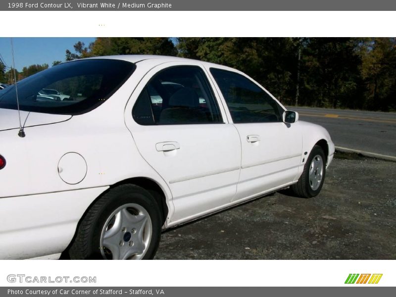 Vibrant White / Medium Graphite 1998 Ford Contour LX