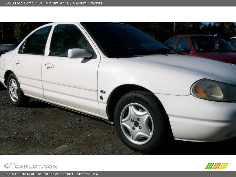Vibrant White / Medium Graphite 1998 Ford Contour LX