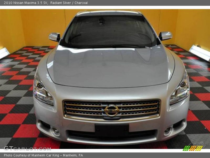 Radiant Silver / Charcoal 2010 Nissan Maxima 3.5 SV