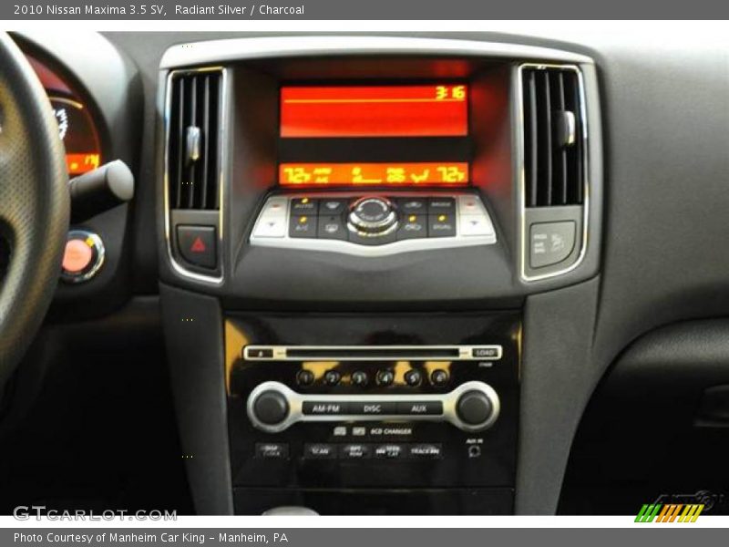 Radiant Silver / Charcoal 2010 Nissan Maxima 3.5 SV