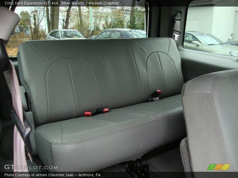 Silver Metallic / Medium Graphite 2001 Ford Expedition XLT 4x4