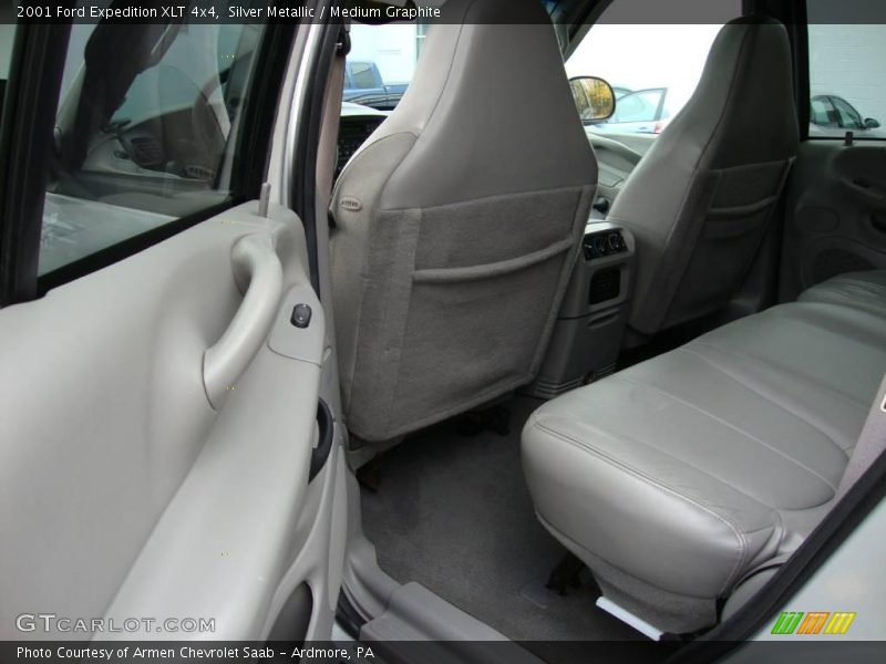 Silver Metallic / Medium Graphite 2001 Ford Expedition XLT 4x4