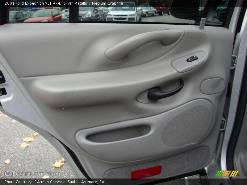 Silver Metallic / Medium Graphite 2001 Ford Expedition XLT 4x4