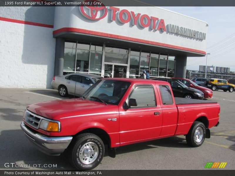 Vermillion Red / Grey 1995 Ford Ranger XLT SuperCab