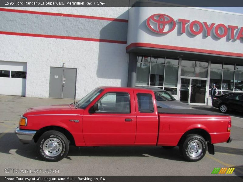 Vermillion Red / Grey 1995 Ford Ranger XLT SuperCab