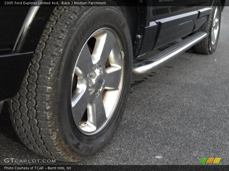 Black / Medium Parchment 2005 Ford Explorer Limited 4x4