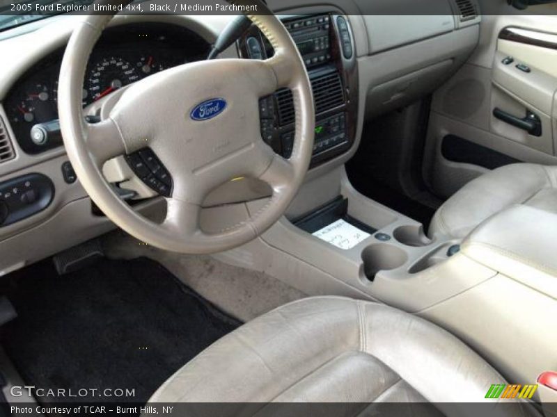Black / Medium Parchment 2005 Ford Explorer Limited 4x4