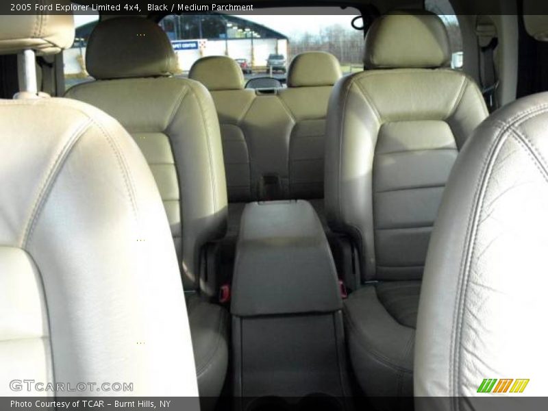 Black / Medium Parchment 2005 Ford Explorer Limited 4x4