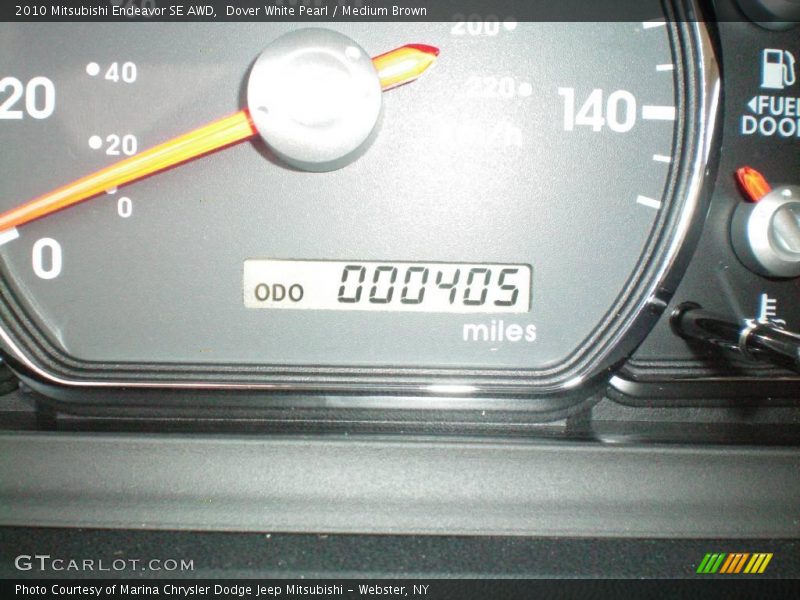 Dover White Pearl / Medium Brown 2010 Mitsubishi Endeavor SE AWD