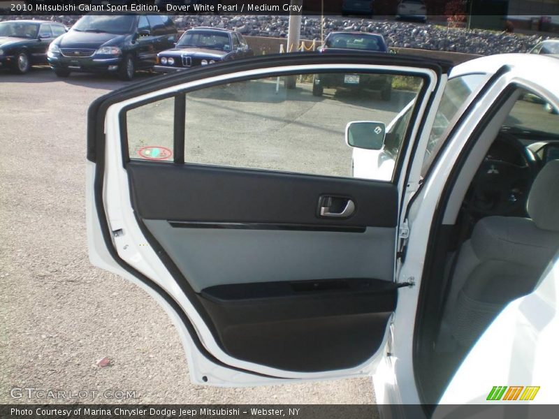 Dover White Pearl / Medium Gray 2010 Mitsubishi Galant Sport Edition