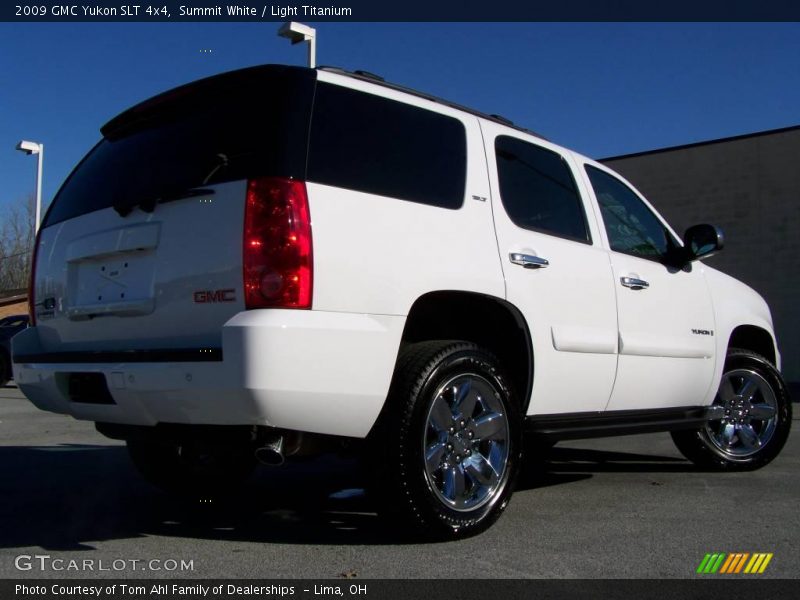 Summit White / Light Titanium 2009 GMC Yukon SLT 4x4