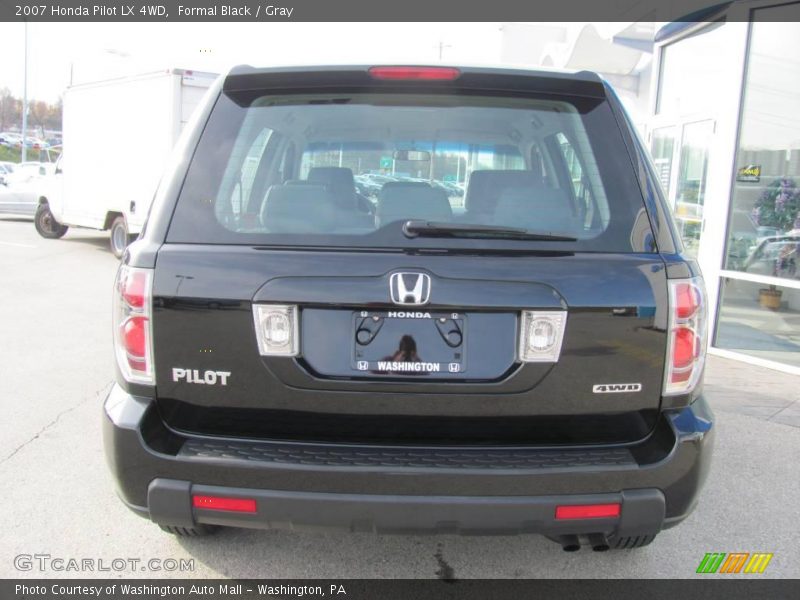 Formal Black / Gray 2007 Honda Pilot LX 4WD