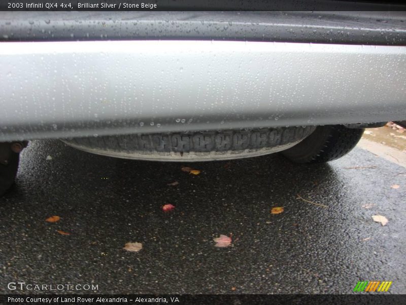 Brilliant Silver / Stone Beige 2003 Infiniti QX4 4x4