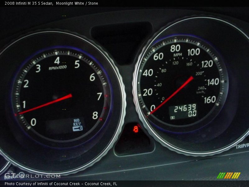Moonlight White / Stone 2008 Infiniti M 35 S Sedan