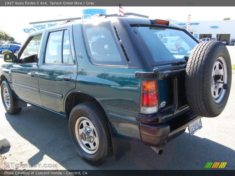 Spruce Green Mica / Gray 1997 Isuzu Rodeo S 4x4