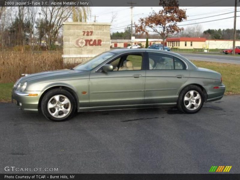 Alpine Metallic / Ivory 2000 Jaguar S-Type 3.0