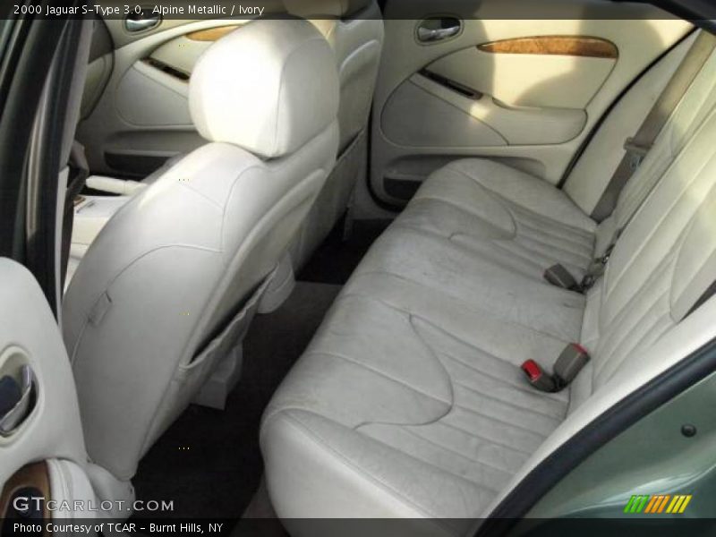 Alpine Metallic / Ivory 2000 Jaguar S-Type 3.0