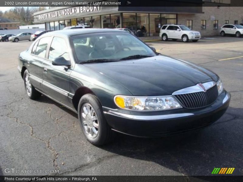 Aspen Green Metallic / Light Parchment 2002 Lincoln Continental