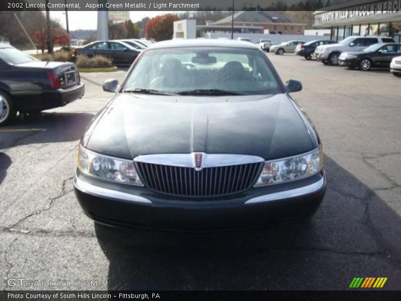 Aspen Green Metallic / Light Parchment 2002 Lincoln Continental