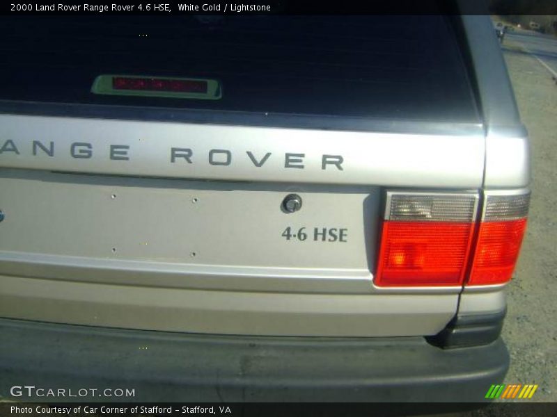 White Gold / Lightstone 2000 Land Rover Range Rover 4.6 HSE