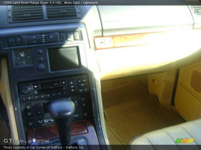 White Gold / Lightstone 2000 Land Rover Range Rover 4.6 HSE