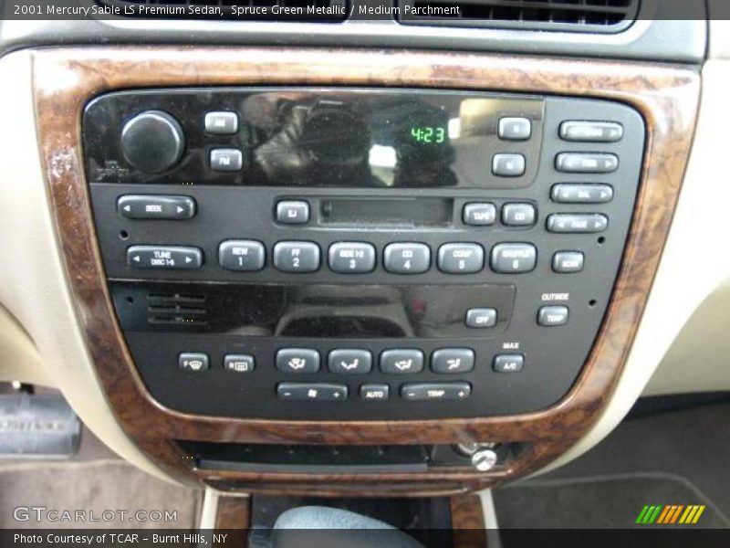 Spruce Green Metallic / Medium Parchment 2001 Mercury Sable LS Premium Sedan