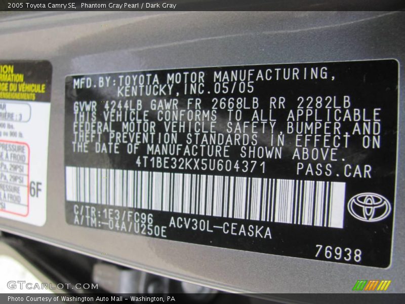 Phantom Gray Pearl / Dark Gray 2005 Toyota Camry SE
