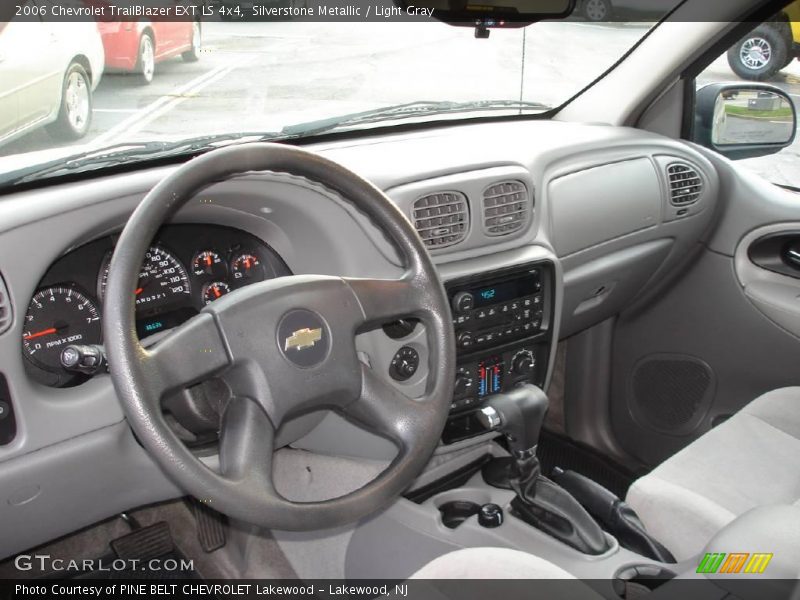 Silverstone Metallic / Light Gray 2006 Chevrolet TrailBlazer EXT LS 4x4