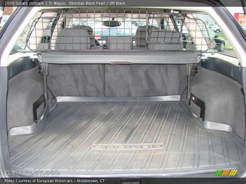 Obsidian Black Pearl / Off Black 2006 Subaru Outback 2.5i Wagon