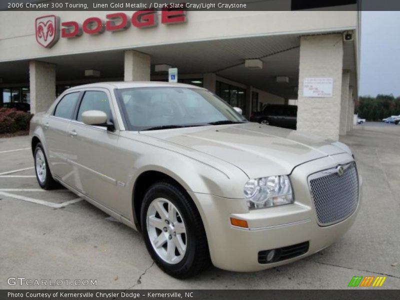 Linen Gold Metallic / Dark Slate Gray/Light Graystone 2006 Chrysler 300 Touring