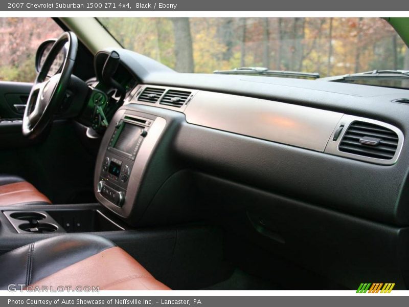 Black / Ebony 2007 Chevrolet Suburban 1500 Z71 4x4