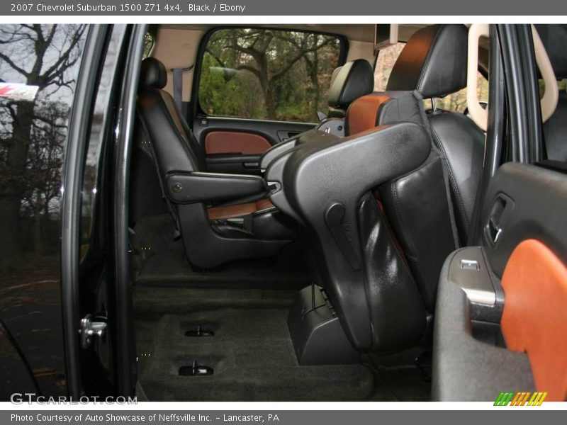 Black / Ebony 2007 Chevrolet Suburban 1500 Z71 4x4