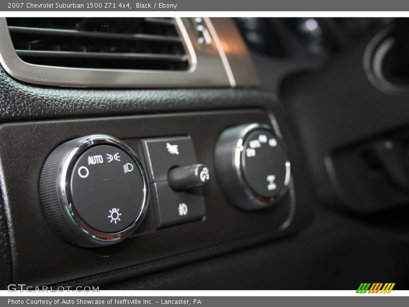Black / Ebony 2007 Chevrolet Suburban 1500 Z71 4x4