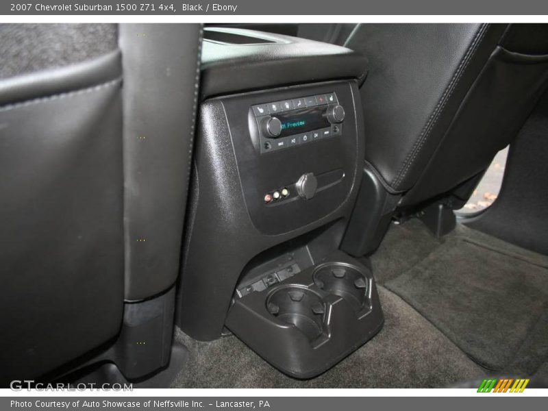 Black / Ebony 2007 Chevrolet Suburban 1500 Z71 4x4