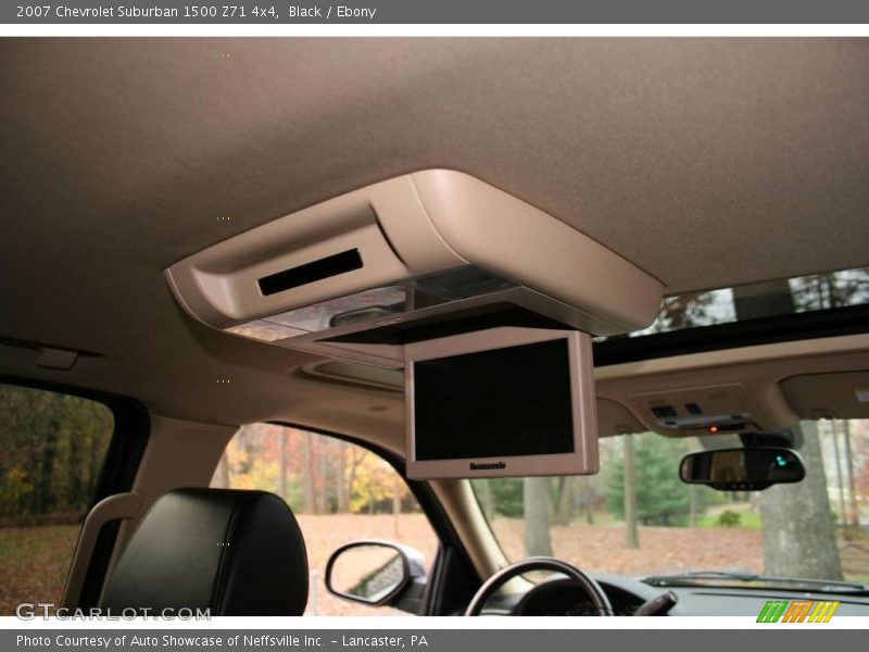 Black / Ebony 2007 Chevrolet Suburban 1500 Z71 4x4