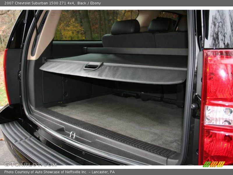 Black / Ebony 2007 Chevrolet Suburban 1500 Z71 4x4