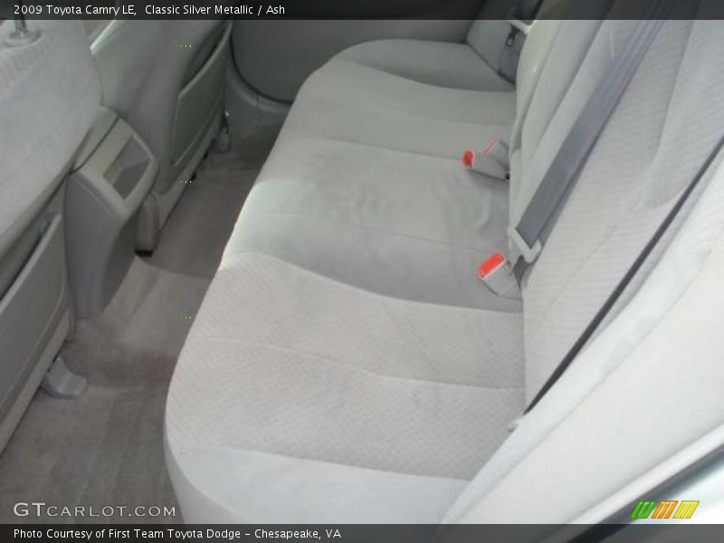 Classic Silver Metallic / Ash 2009 Toyota Camry LE